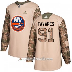 Män Ishockey New York Islanders Tröja John Tavares 91 Adidas 2017-2018 Camo Veterans Day Practice Authentic